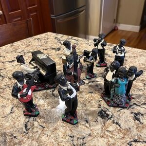 JAZZ FIGURINES
